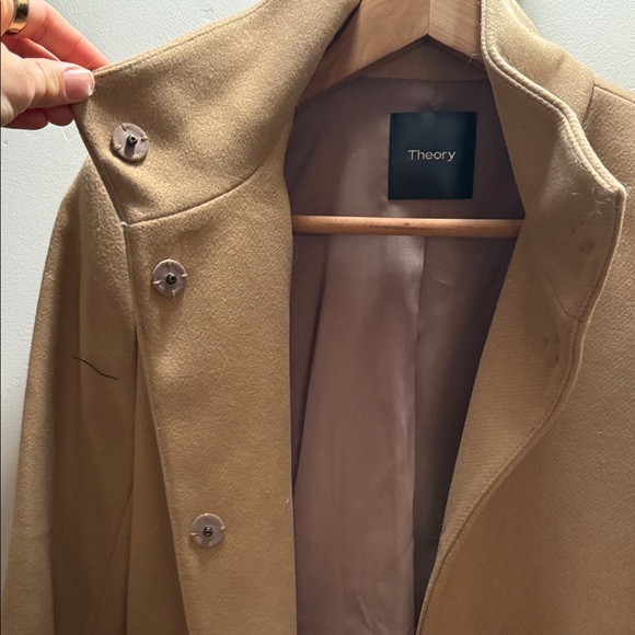 Theory women’s Tan Coat - Picture 3 of 8